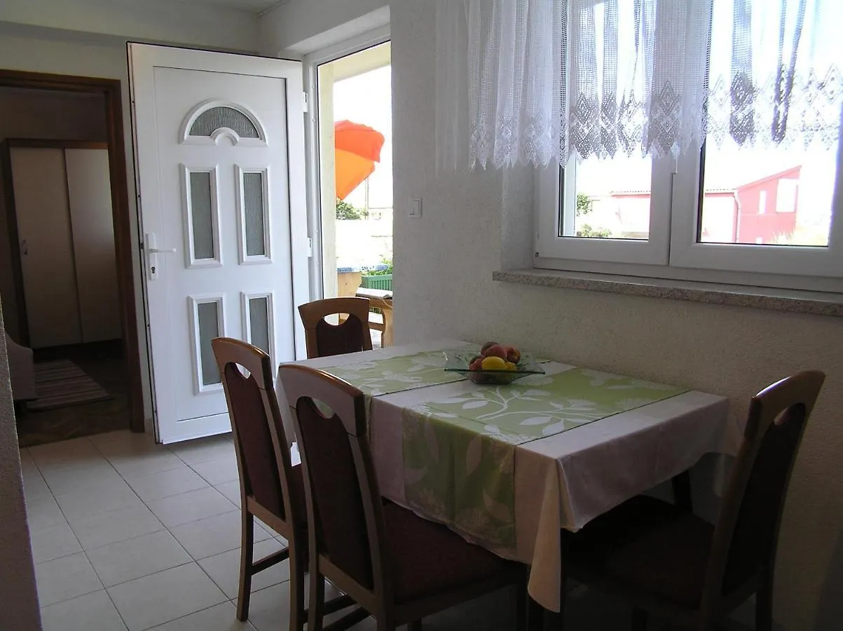 Apartments Pavicic Marija Pag Town Hırvatistan
