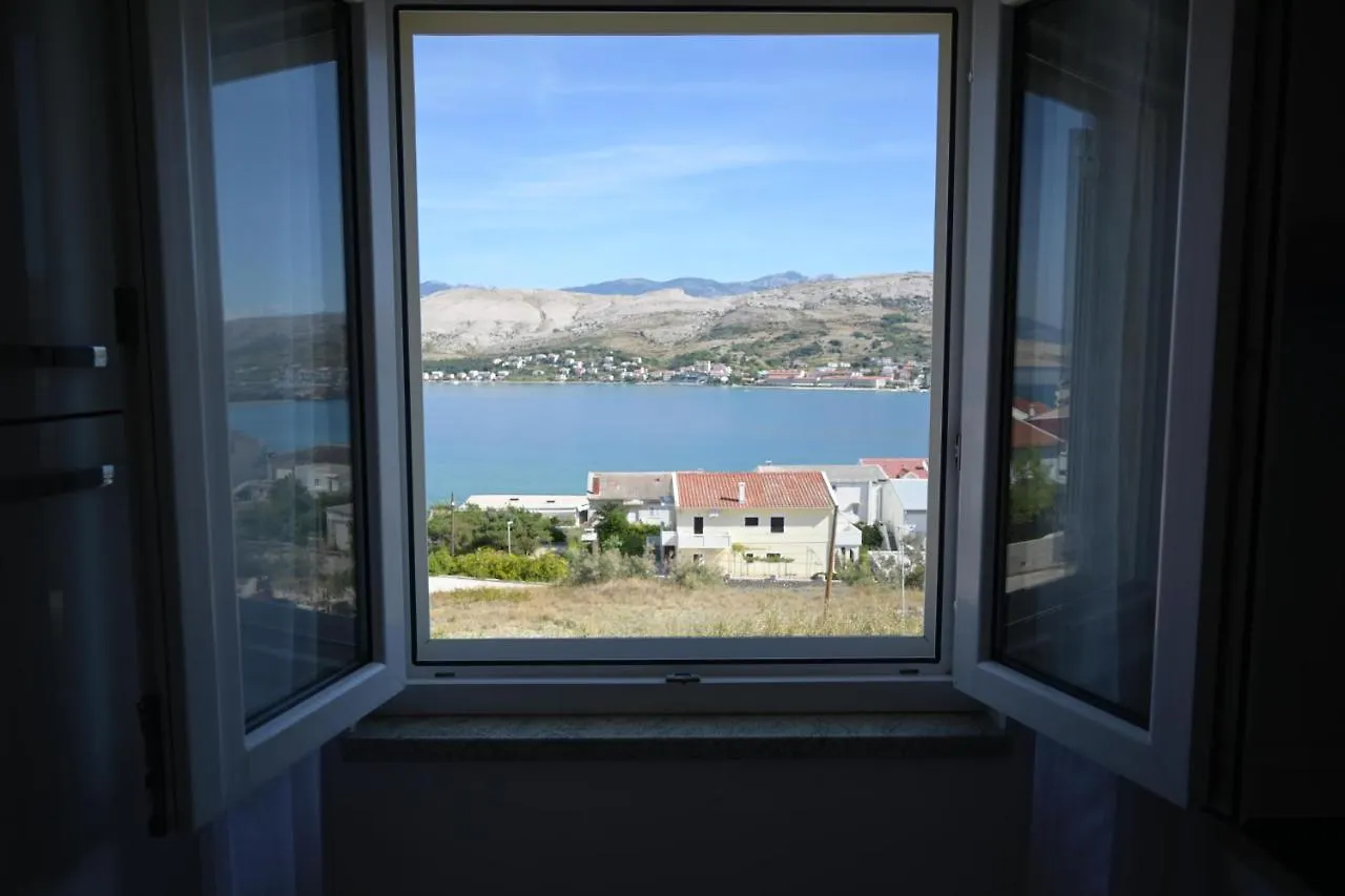 Apartments Pavicic Marija Gostinjska kuća Pag Town
