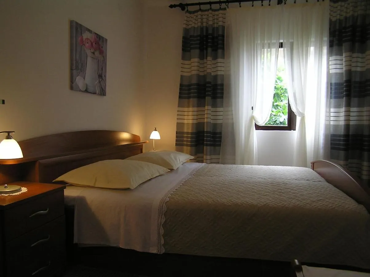 Apartments Pavicic Marija Pag Town
